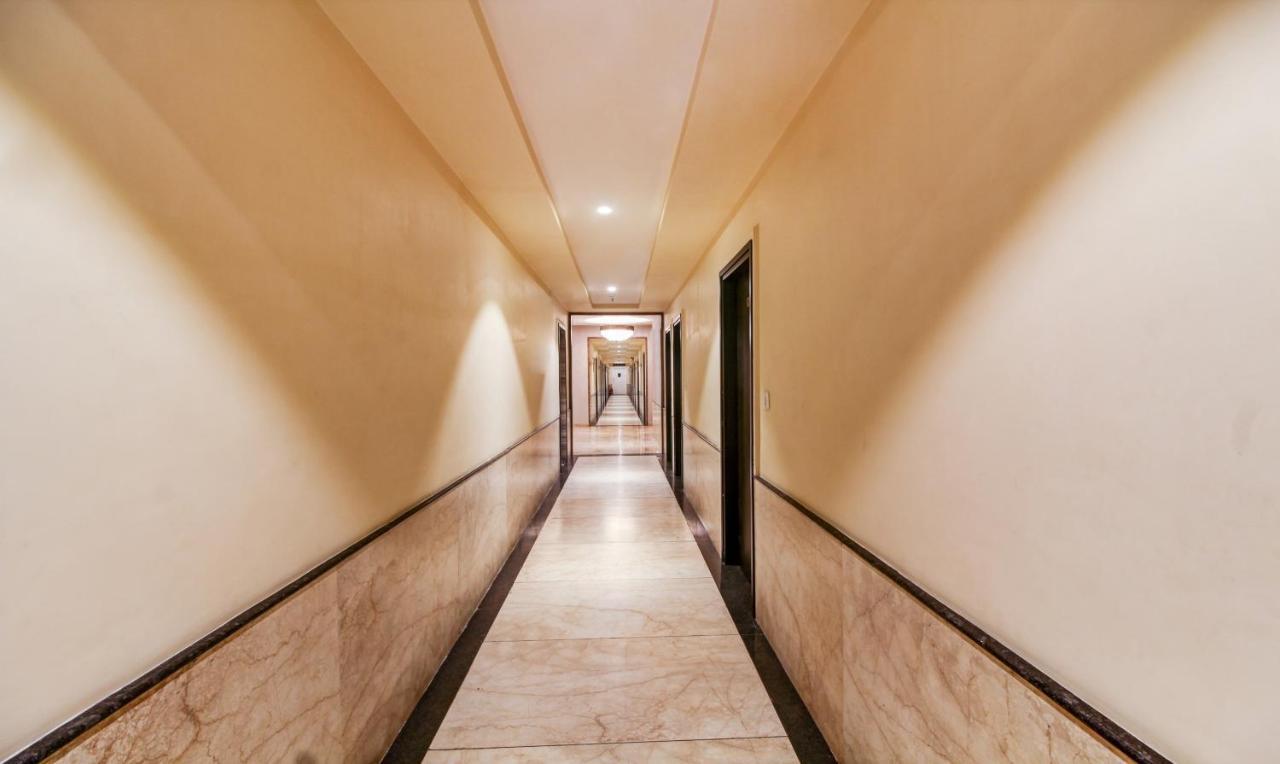 Treebo Trend Sindhura Grand Hotel Hyderabad Ngoại thất bức ảnh