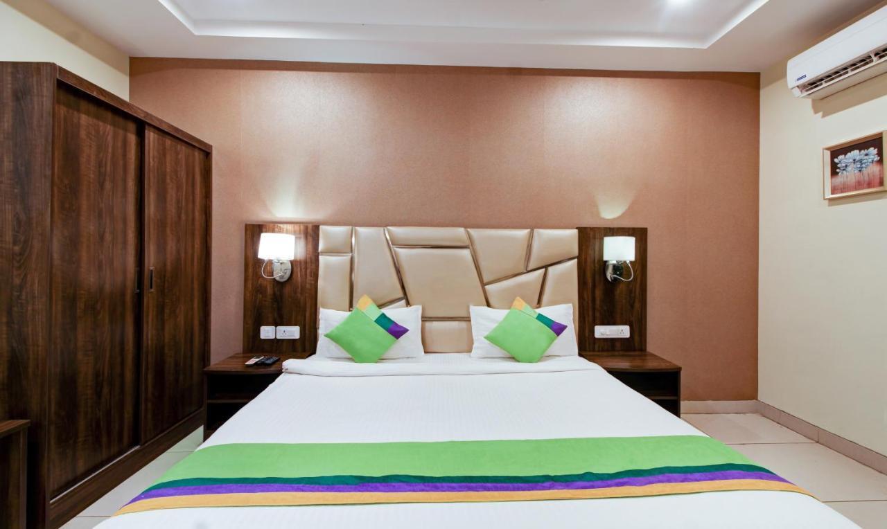 Treebo Trend Sindhura Grand Hotel Hyderabad Ngoại thất bức ảnh